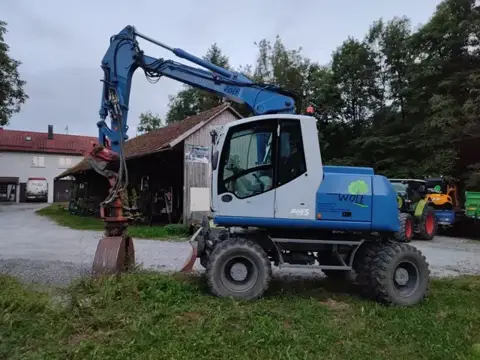 Mobilbagger im Einsatz