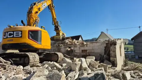 Abbruch eines Gebäudes